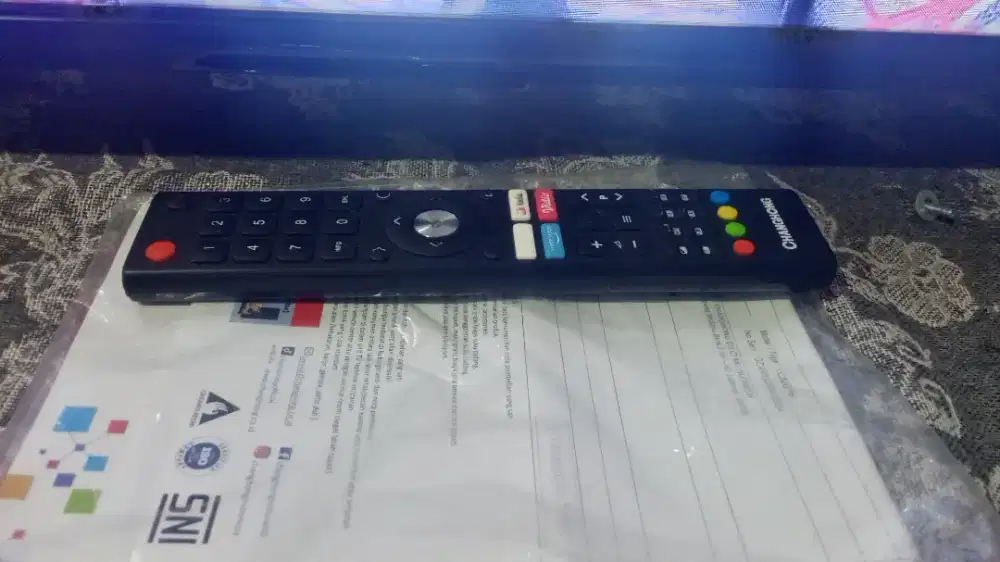 Tv led Changhong Android digital 32inchi likenew