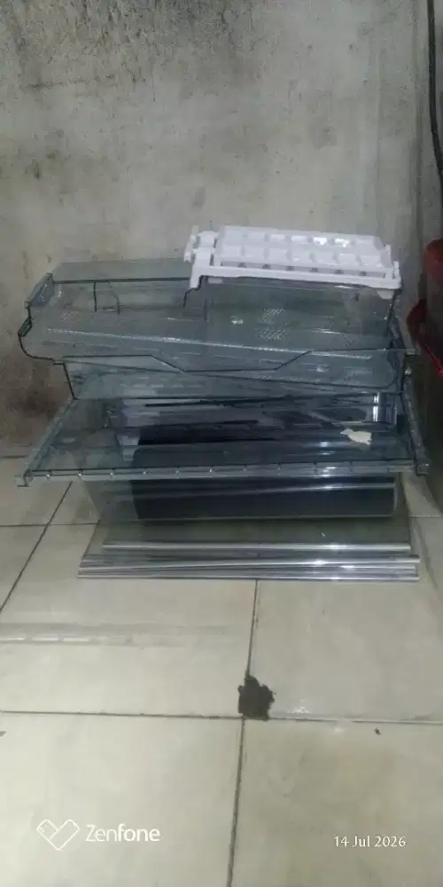 Rak kulkas komplit