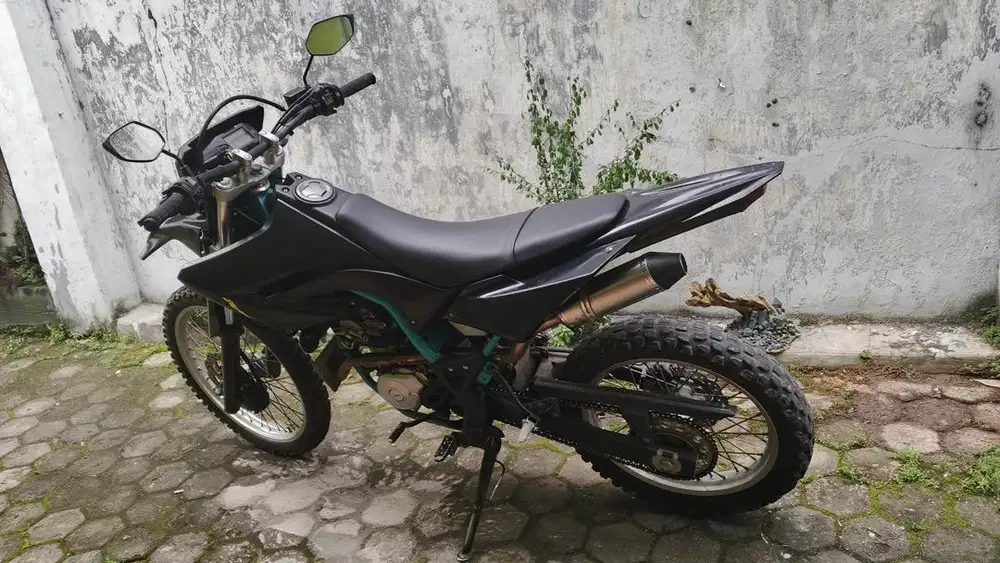 YAMAHA WR 155 -  TANGAN PERTAMA