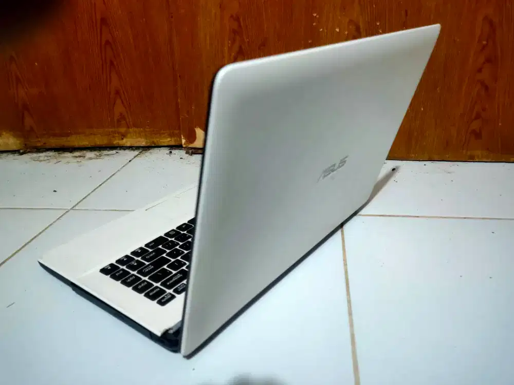 Laptop Asus like new