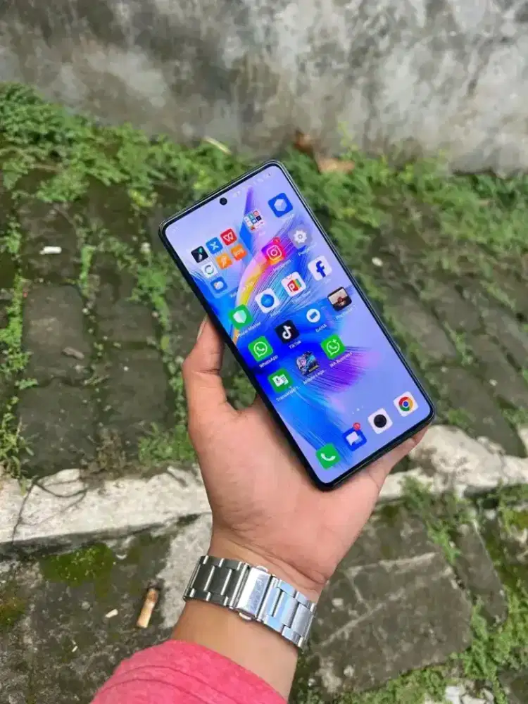 INFINIX NOTE 30 PRO