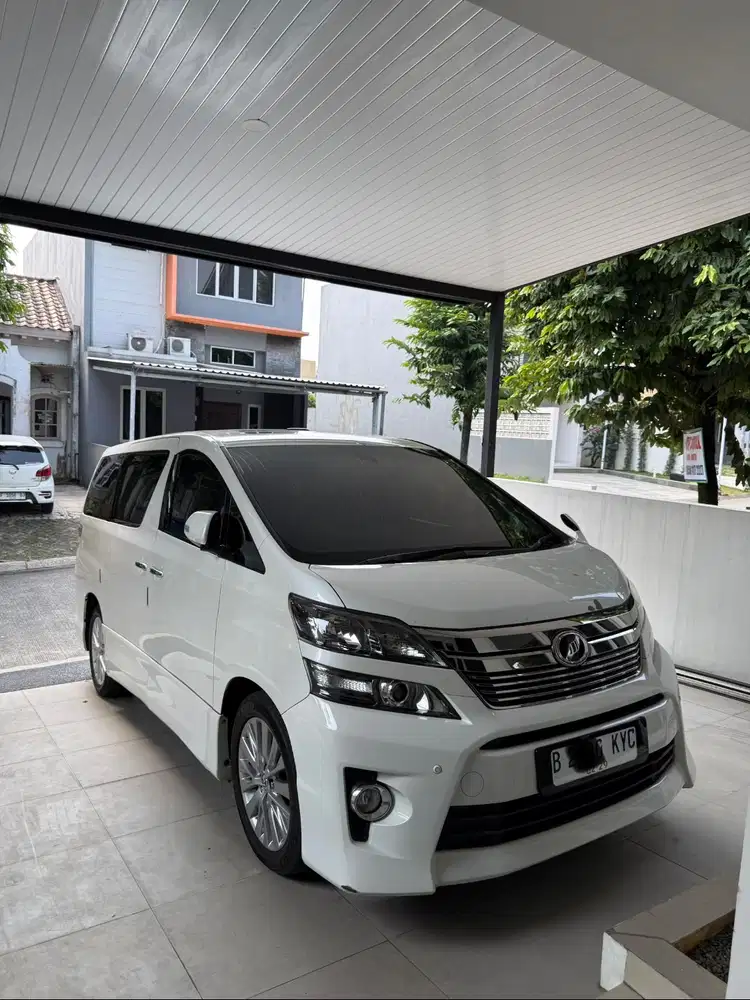 Dijual toyota vellfire zg audio less