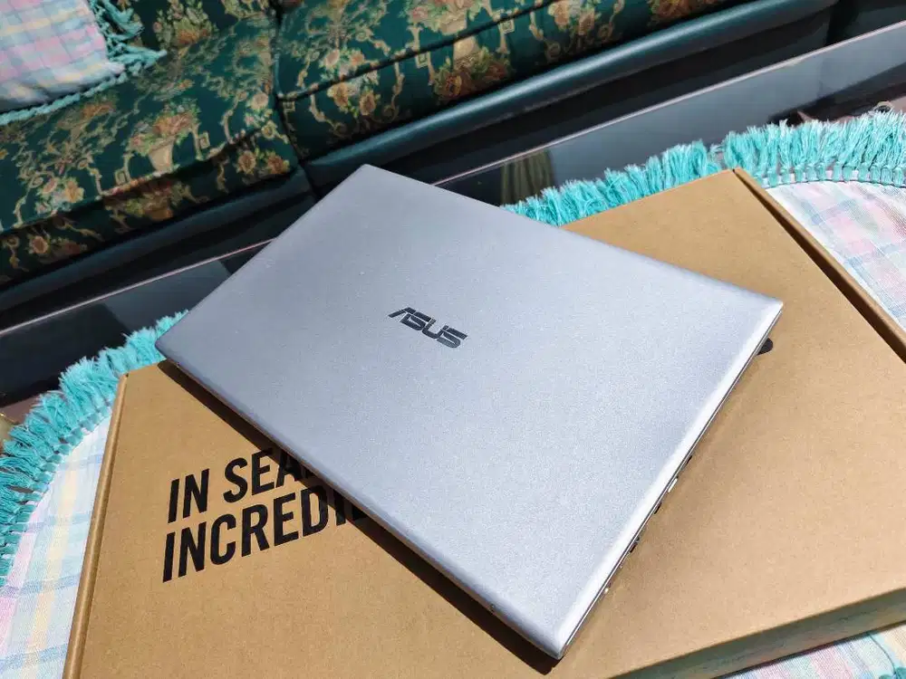 Laptop asus vivobook a412flc , design mewah slim ringan dbwa2