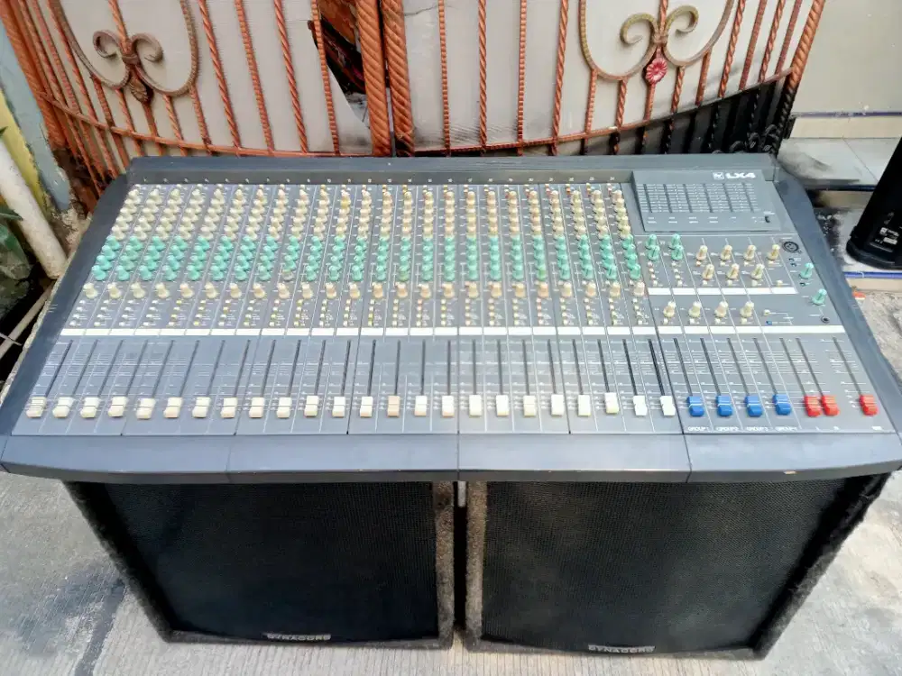 MIXER EV LX 4 ( 34 Chn )  Made in TAIWAN