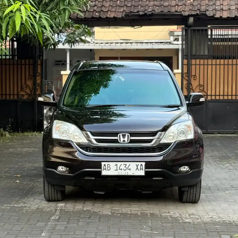 Honda CR-V 2.4 Matic Warna Burgundy