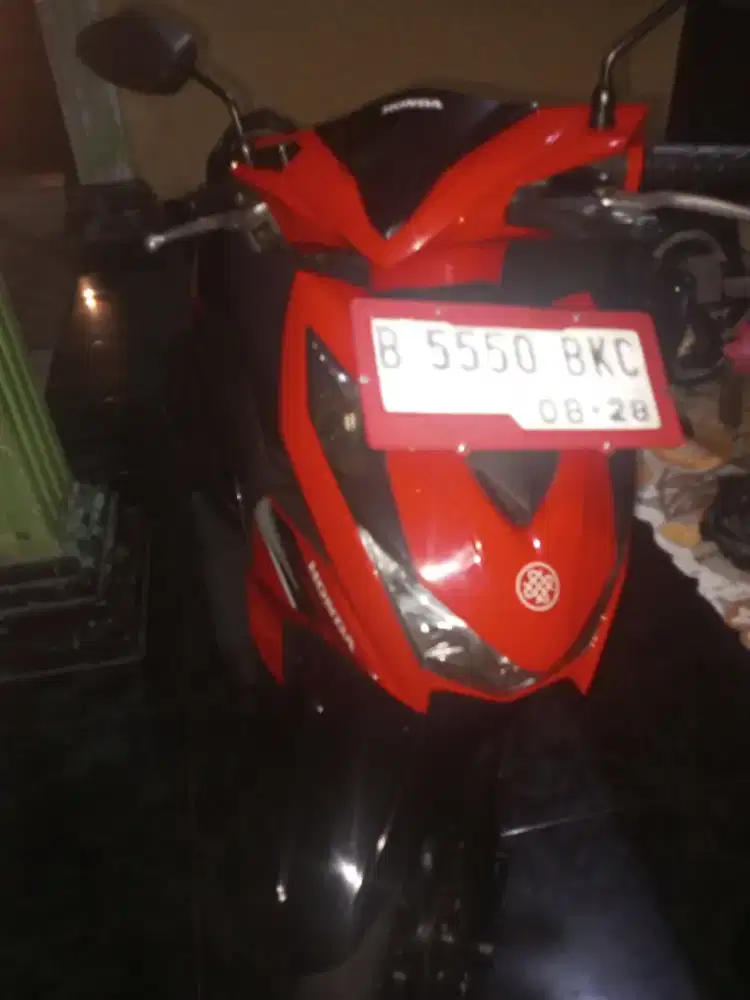 Honda Beat Merah Hitam 2023