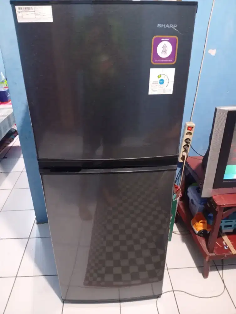 Sharp type 2 pintu