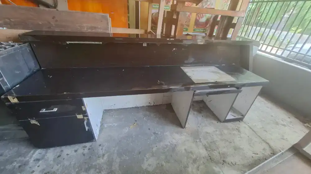 Peralatan bekas cafe