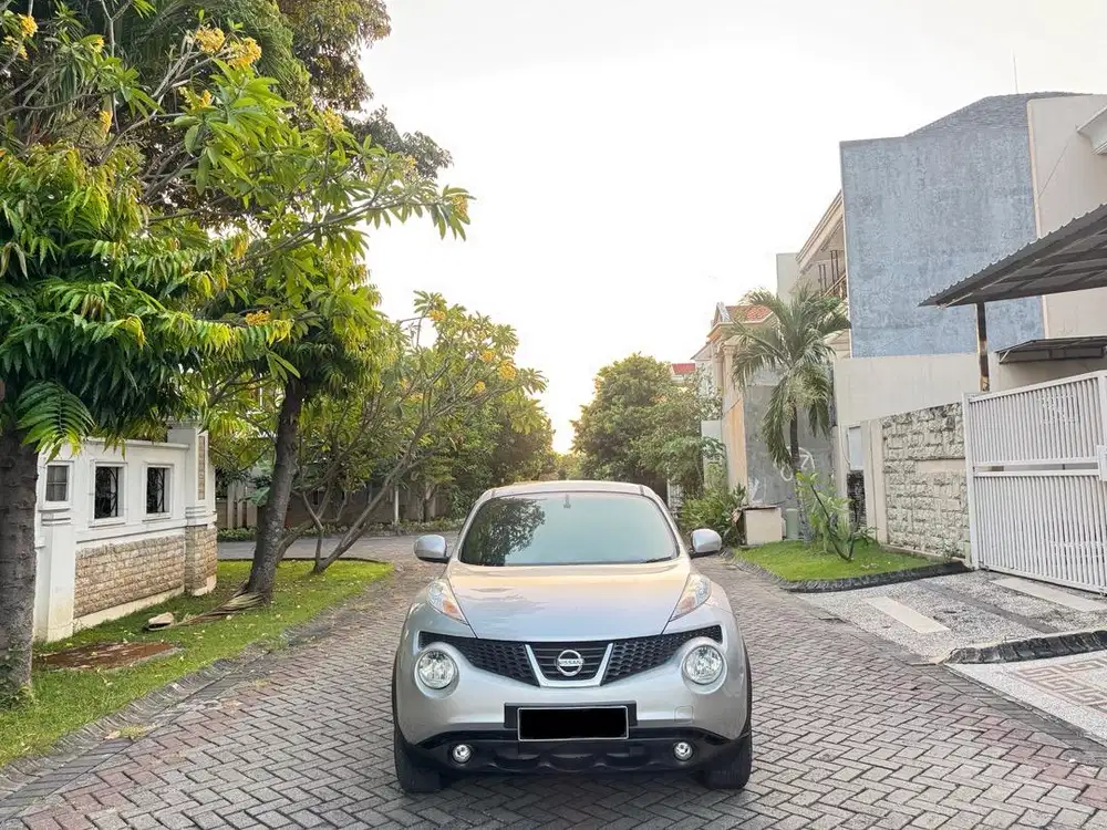 70.000 KM Nissan Juke 1.5 RX Matic 2012 Silver Plat L