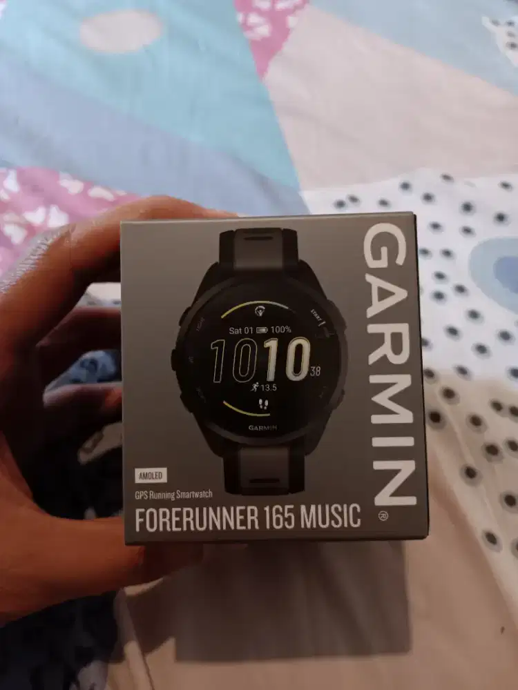 Garmin forerunner 165 music