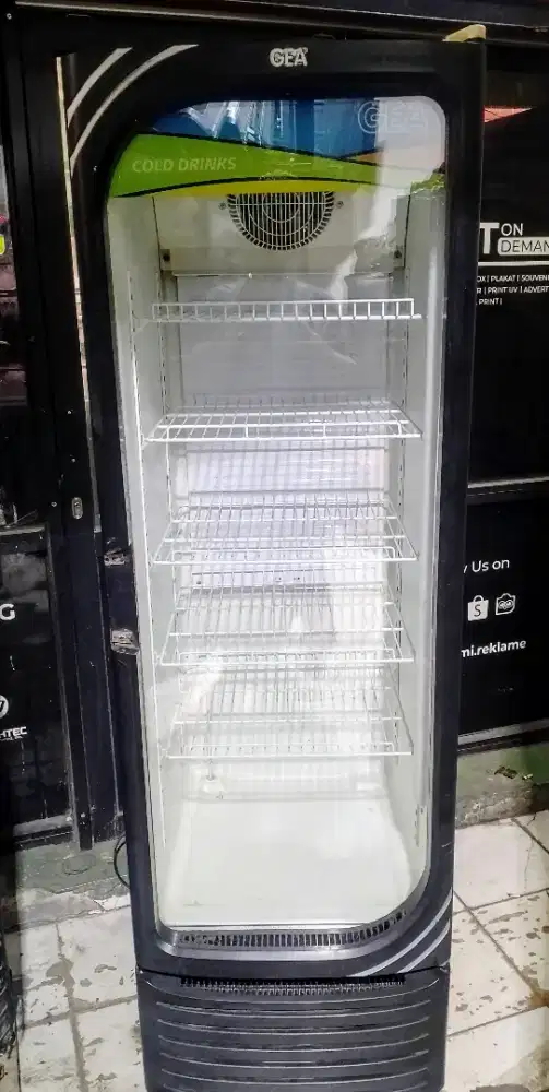 Showcase GEA 5 Rak 380 L