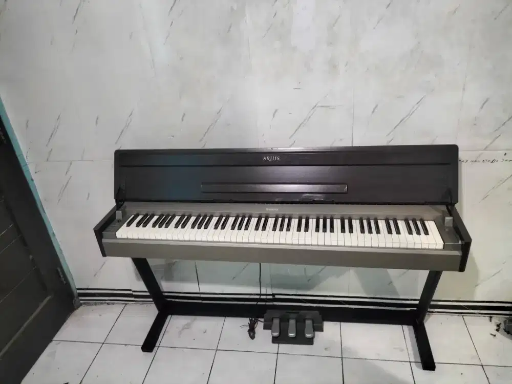 Piano Yamaha Arius YDP S-31