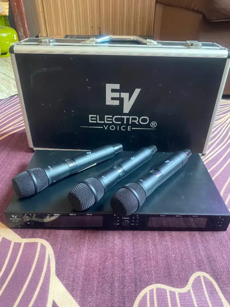 Mic Wireless Electro Voice Ev 4x