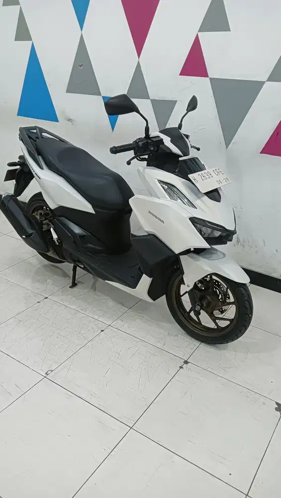 Honda New Vario 160 ABS Albino 2024 Istimewa