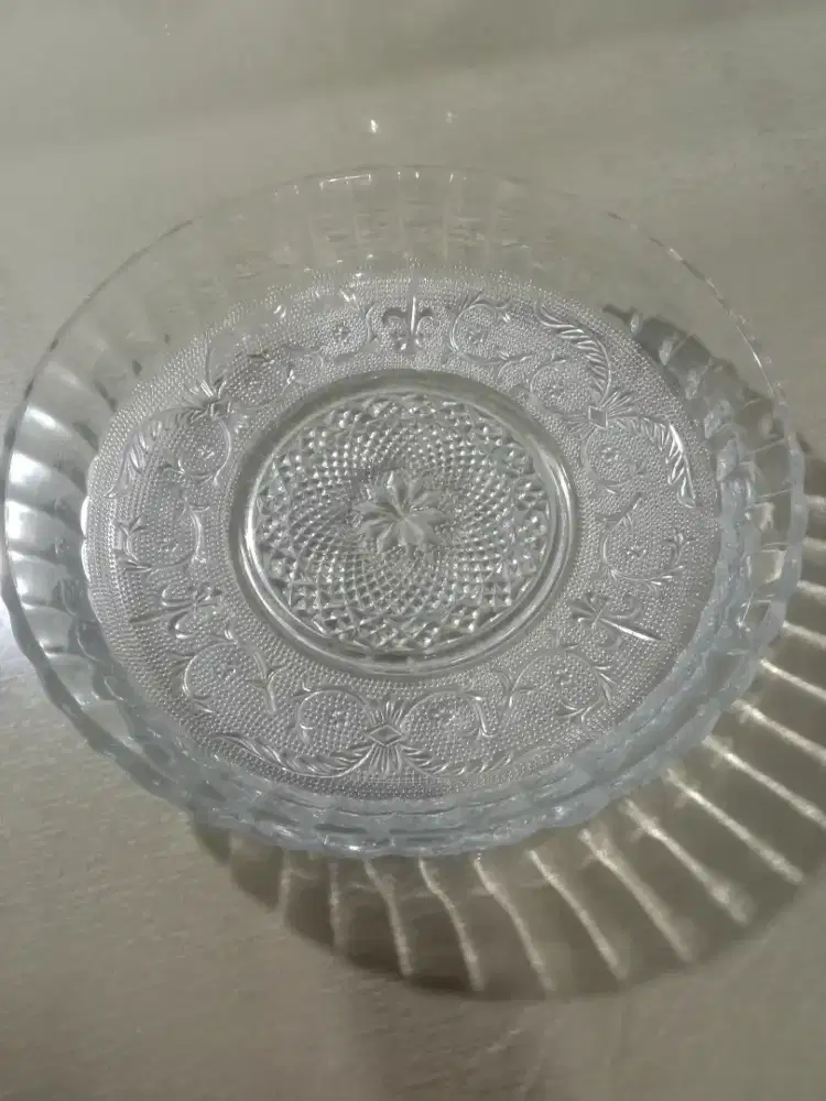 PIRING SAJI KACA DIAMETER 29cm
