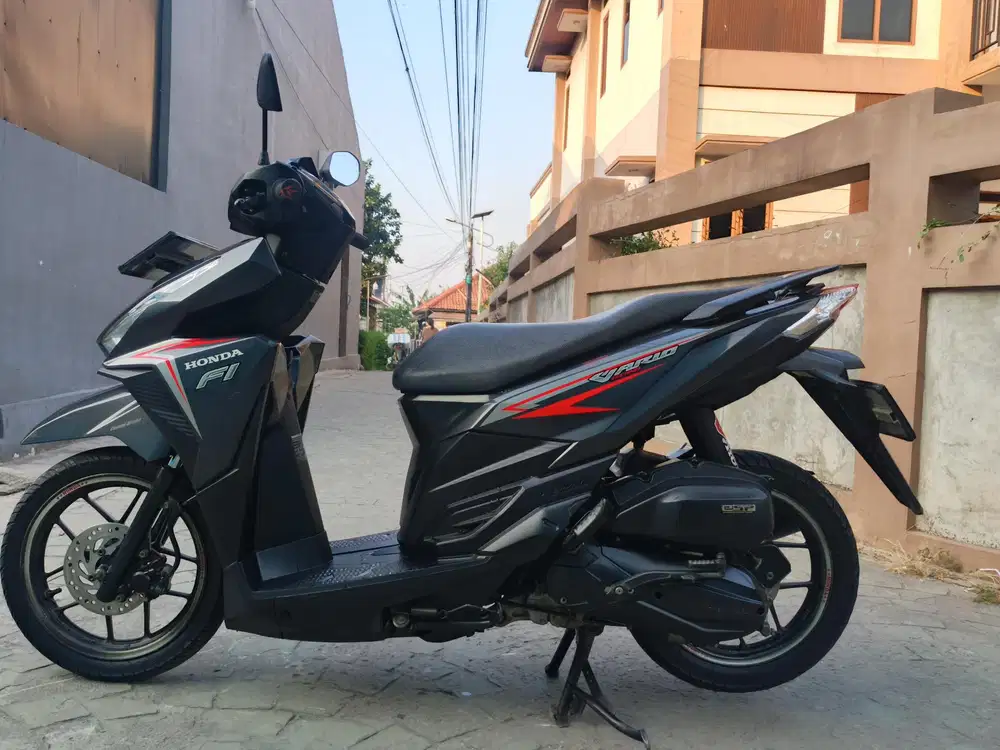 Honda Vario 125 CC LED fi esp 2017 pajak hidup stater halus mulus