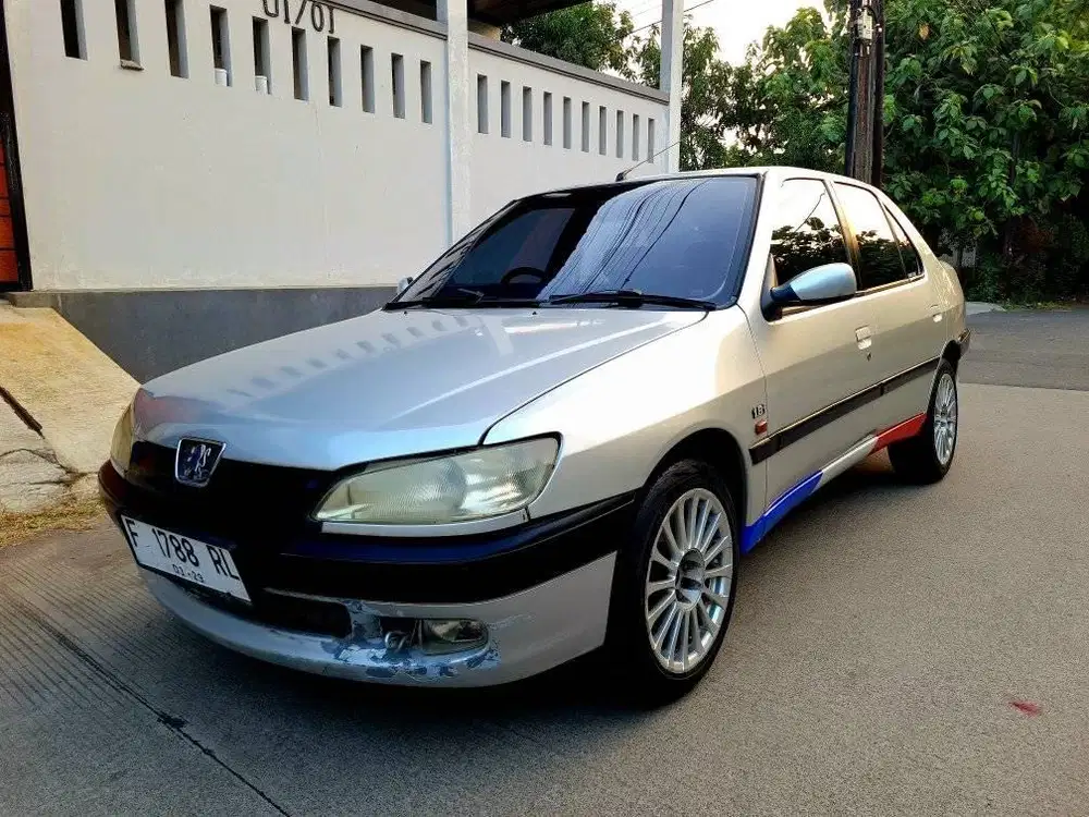 peugeot 306 tahun 1999 rp 15.9 juta