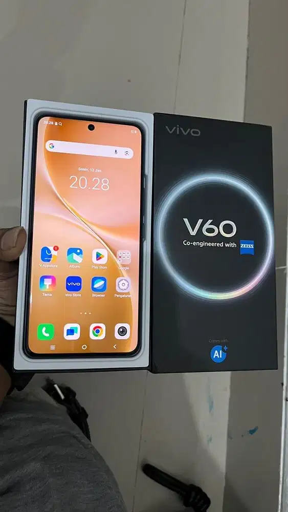 Vivo v60 8/256gb