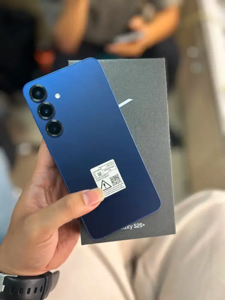 Samsung S25plus 12/256 blue Fullset