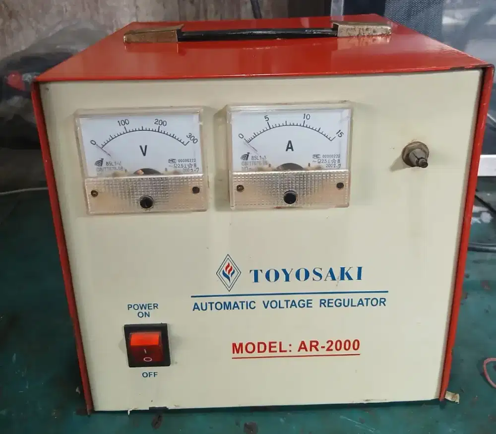 Stabilizer TOYOSAKI 2KVA