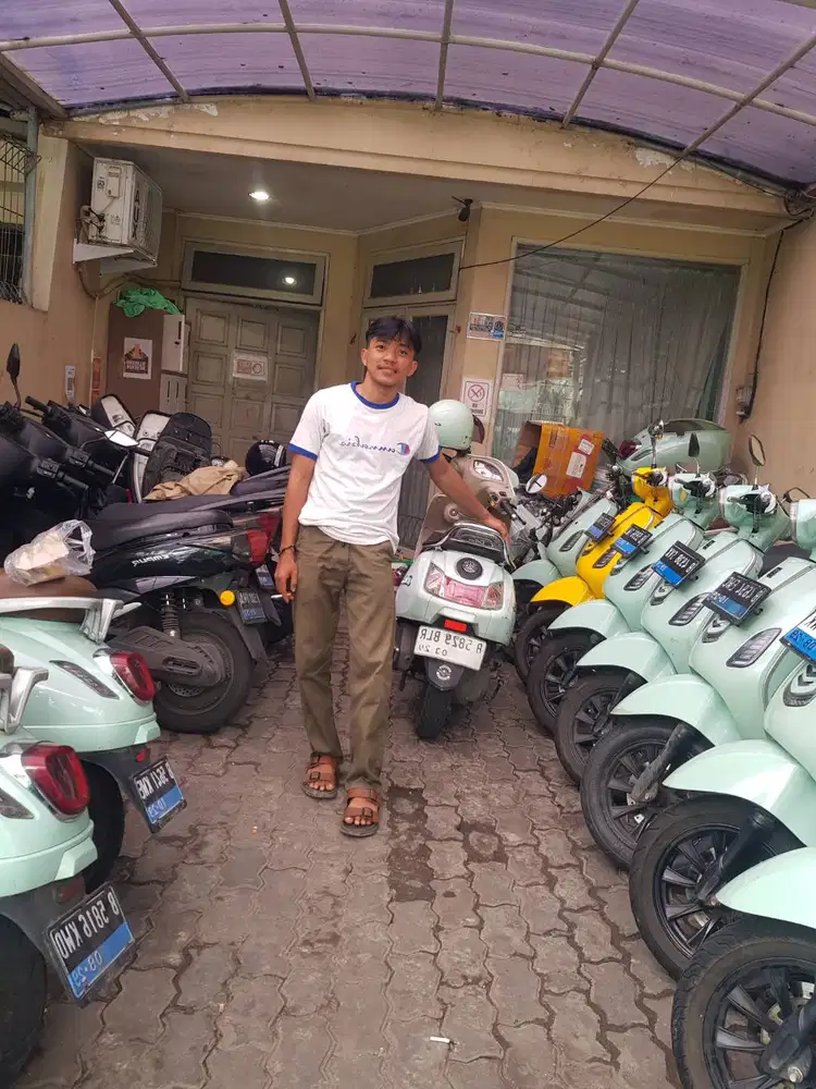 Mencari pekerjaan tambahan