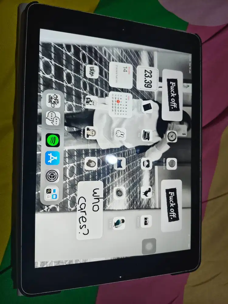 Ipad Gen 6/128 gb kondisi 80%, baterai aman