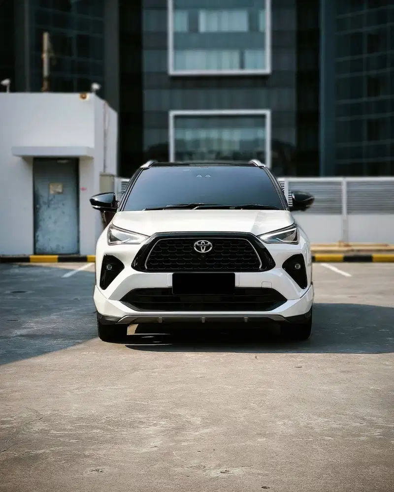 TOYOTA YARIS CROSS GR HYBRID TWO TONE 1.5 A/T 2024