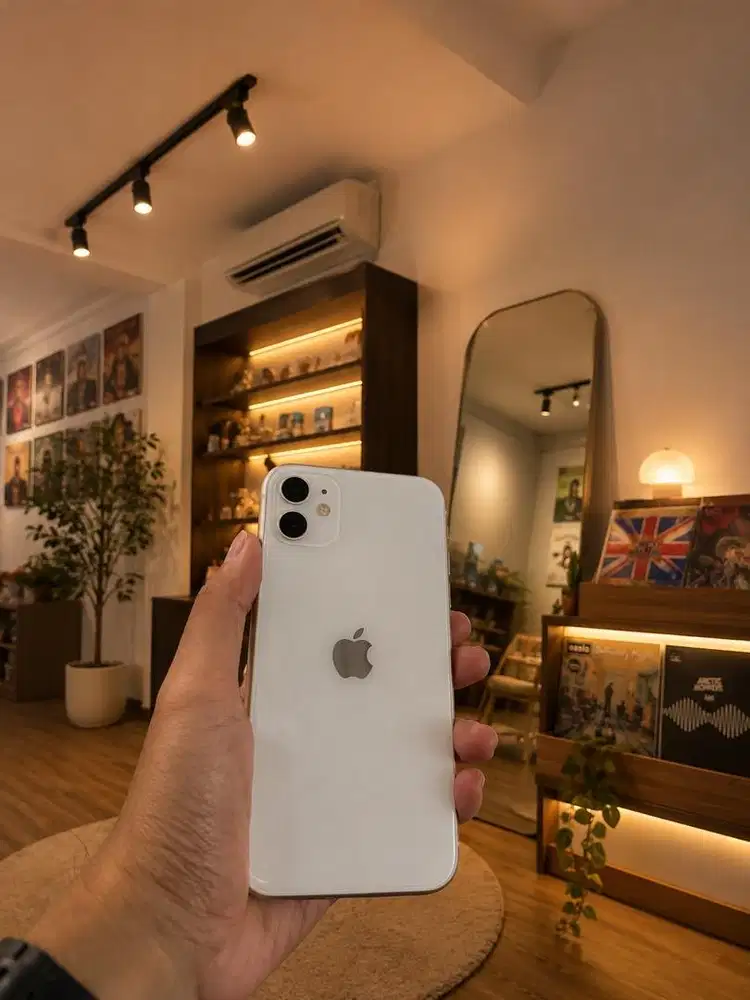 iPhone 11 64 iBox