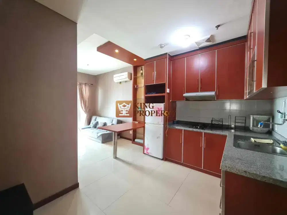 Disewa Condominium Green Bay Pluit Greenbay Dengan View Kota Menarik.
Letak Tower Diatas Mall Baywalk.

Kondisi Interior Furnished Siap Huni,
Sudah Tersedia AC, Kitchen Set, Springbed Queensize , Rak TV, TV LCD (total 64 channel lokal dan internasional),M