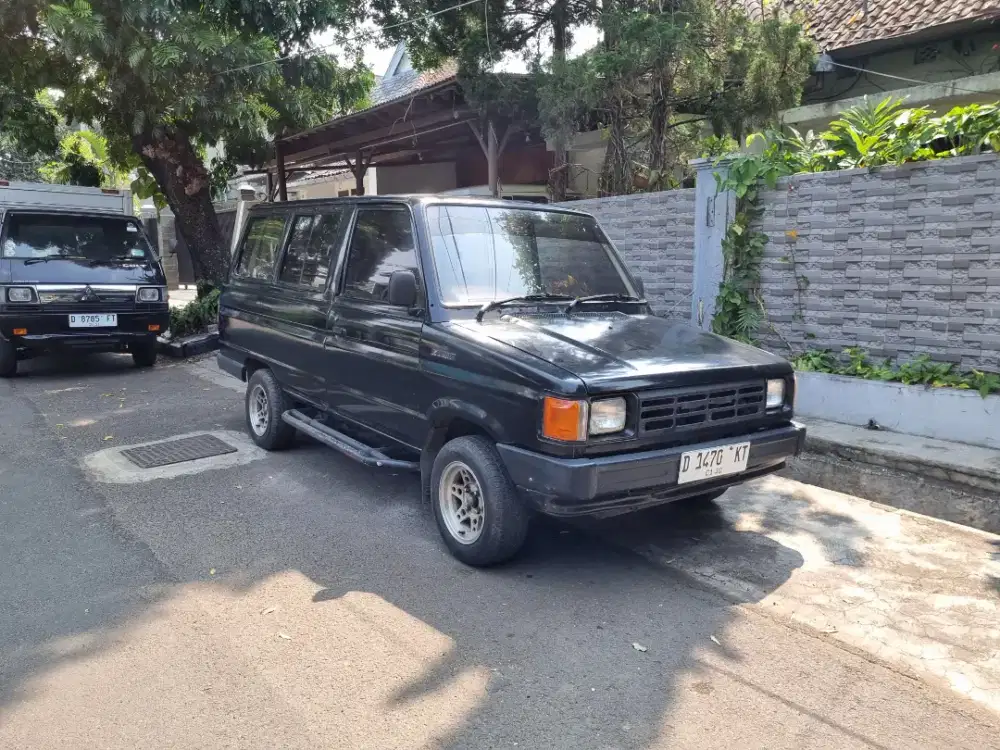 Kijang Super 1988 (KF70) M/T