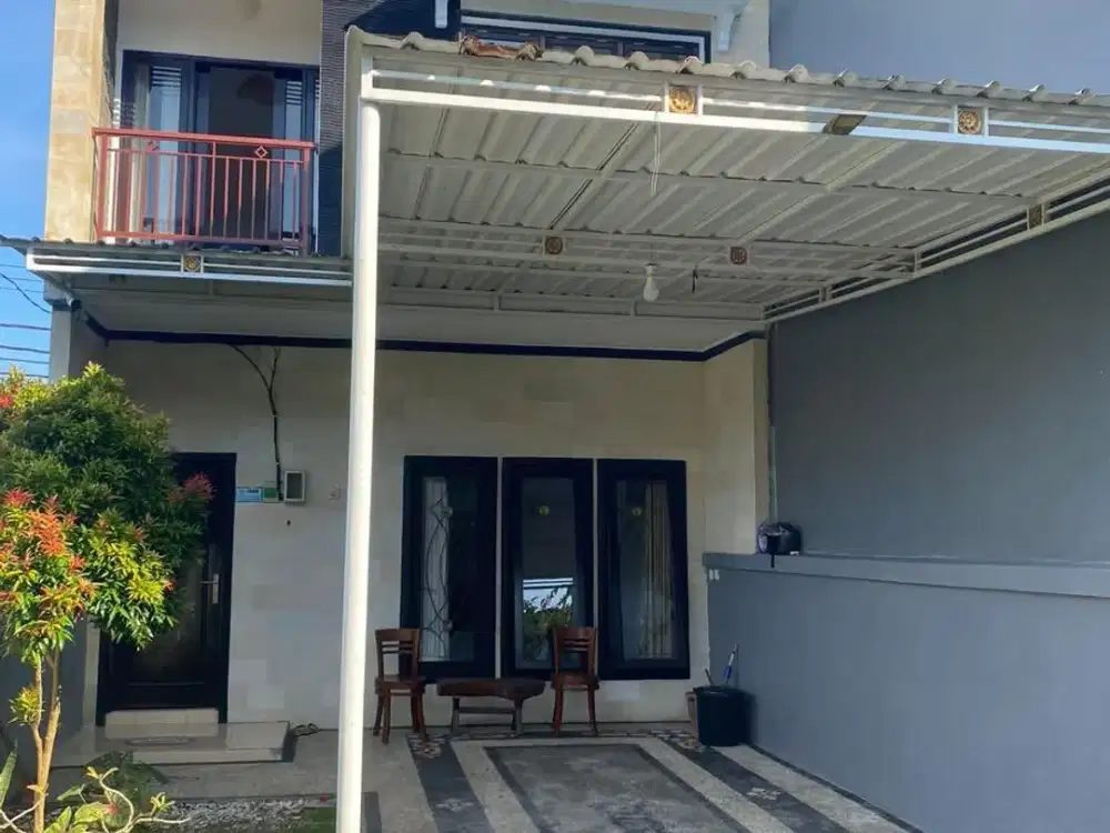 Rumah full furnish lantai 2 daerah pariwisata Nusa dua