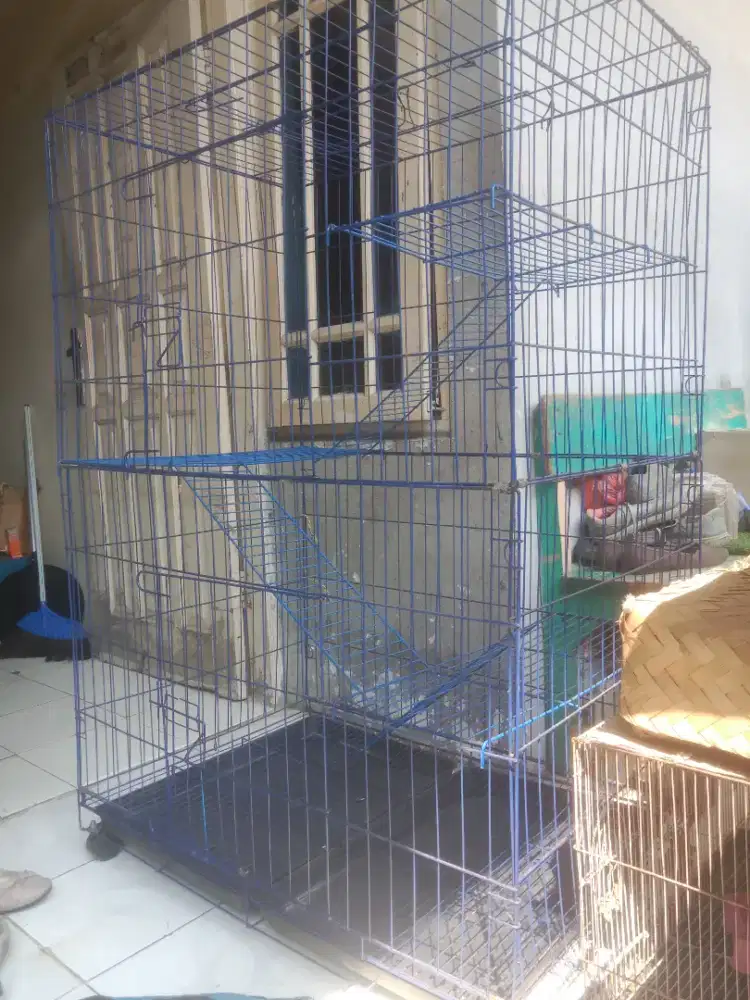 Kandang kucing tingkat jumbo