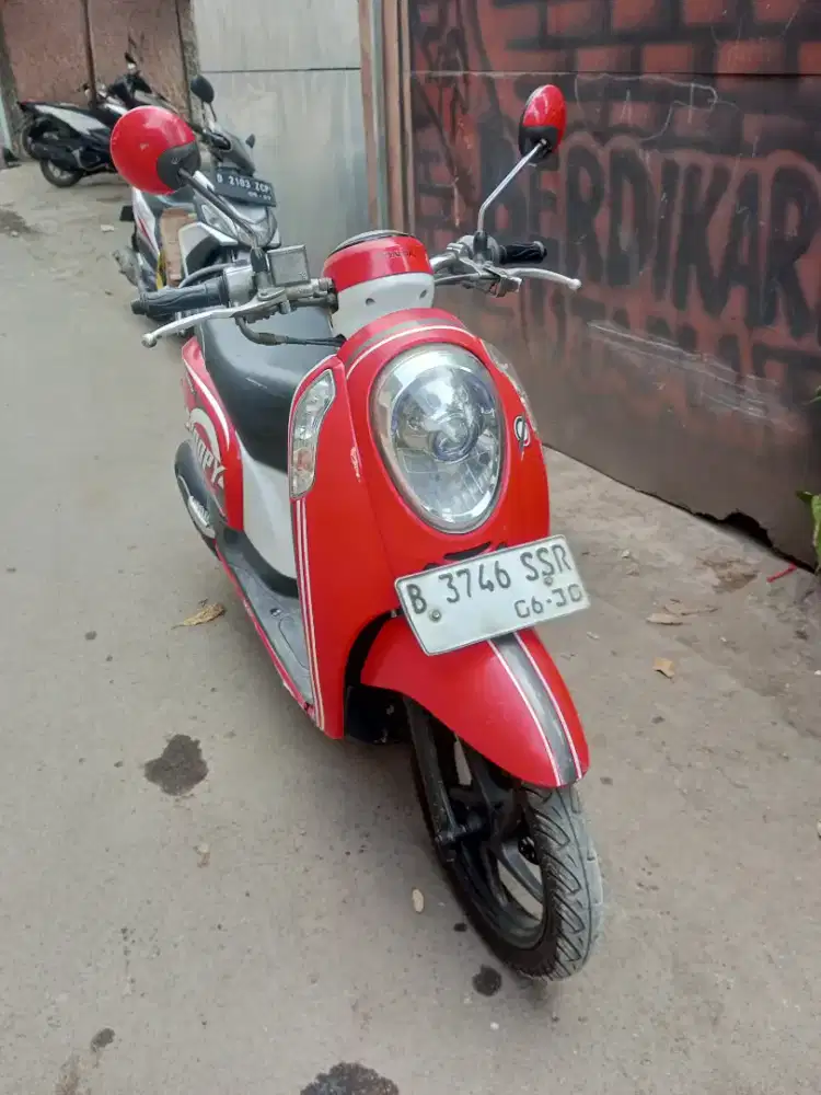 Honda Scoopy th 2015