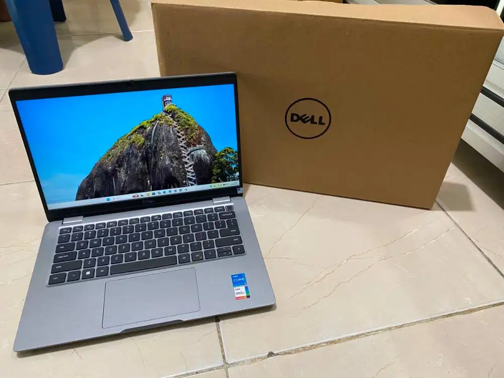 DELL LATITUDE 5340 CORE I5 1345U Ram 8GB SSD 256GB FHD IPS