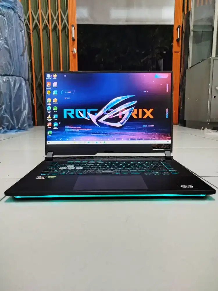 Asus Rog Strix G513QE | Ryzen 9 5900HX | RTX 3050 Ti | 16/1TB |

MULUS