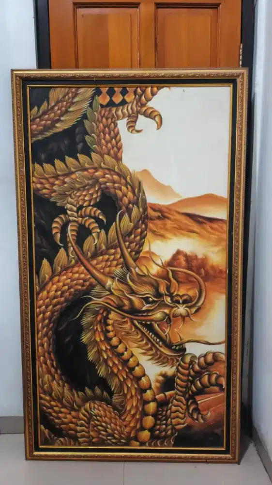 Lukisan Naga Ukuran Besar
