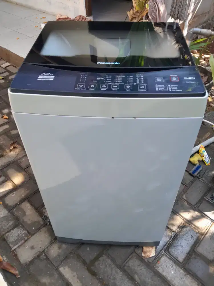 Mesin cuci Panasonic 7,2kg 95% Mulus