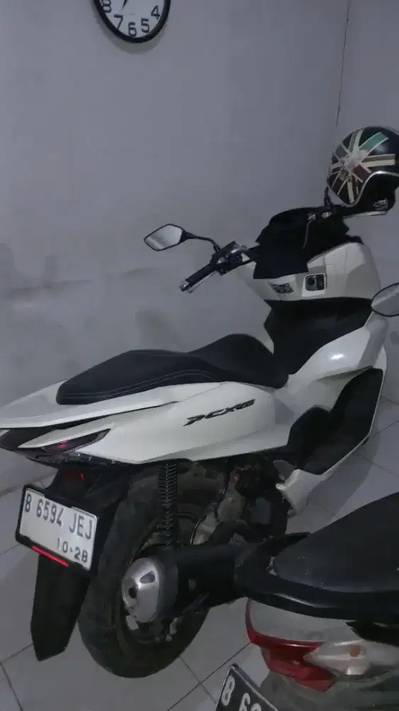 DIJUAL HONDA PCX 160 CBS 2023 - SURAT LENGKAP, PAJAK HIDUP