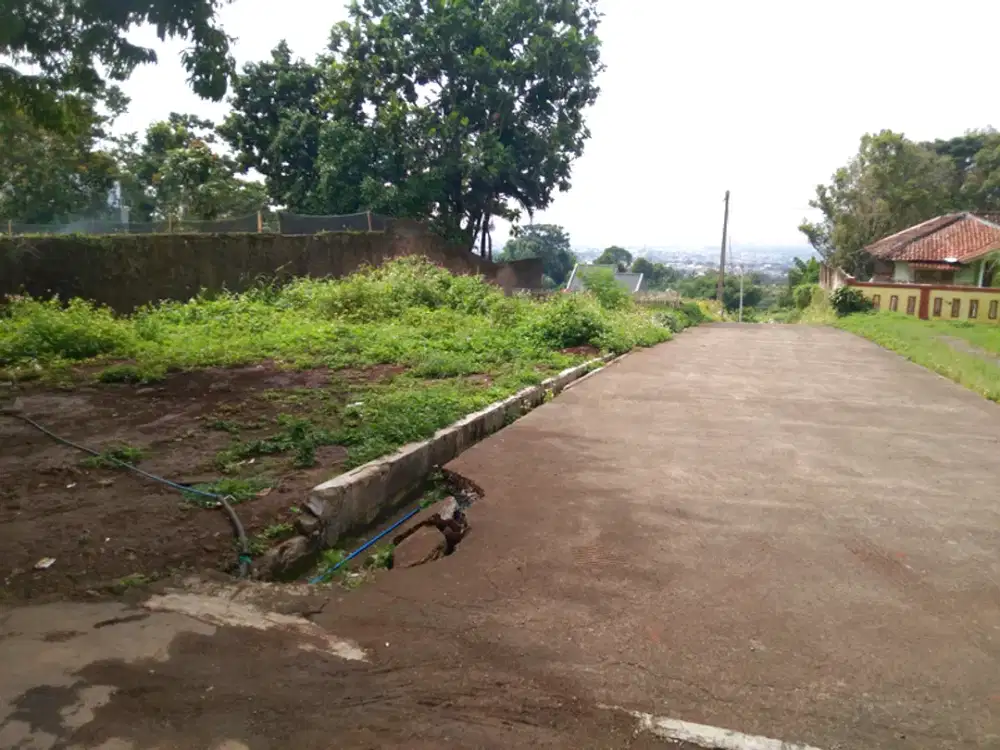 Tanah Di Cimahi: Sertipikat SHM, Dekat KABUCI