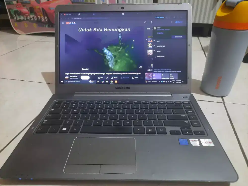 Laptop Samsung NP535U4X