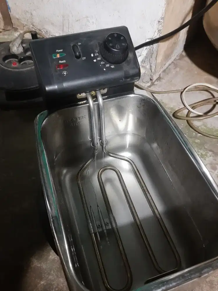 Deepfryer deep fryer penggorengan walmart 120vac