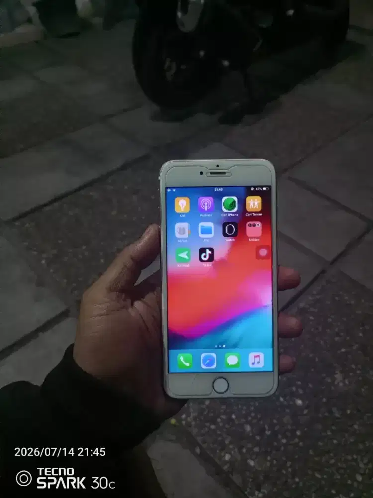 iPhone 6 plus 64gb