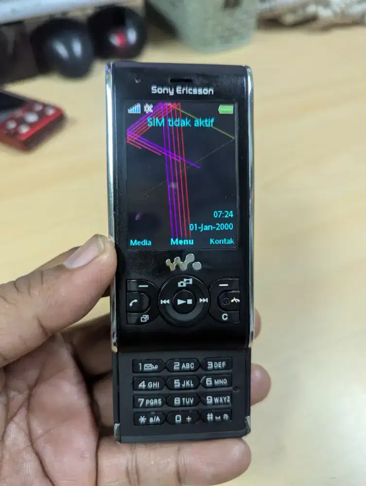 Sony Ericsson W595 black