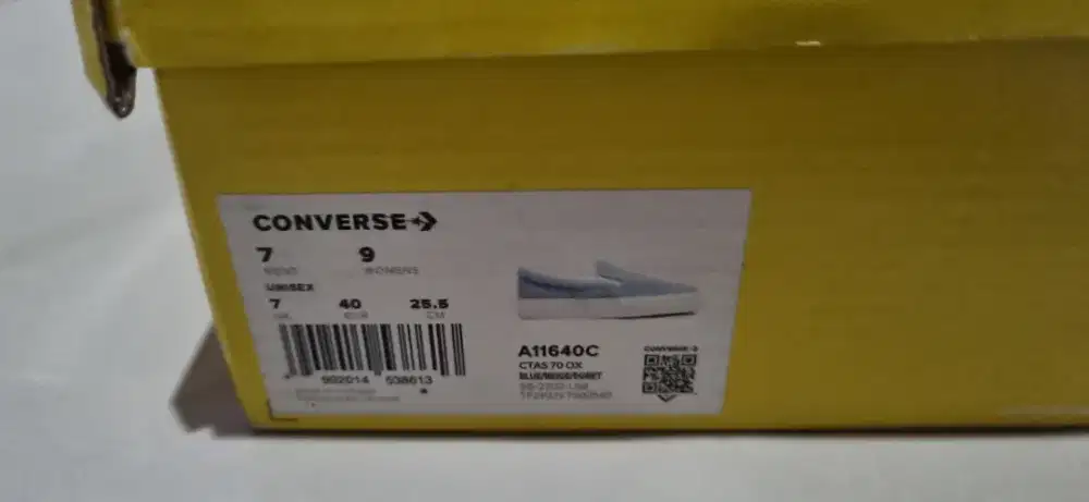 Converse slip on