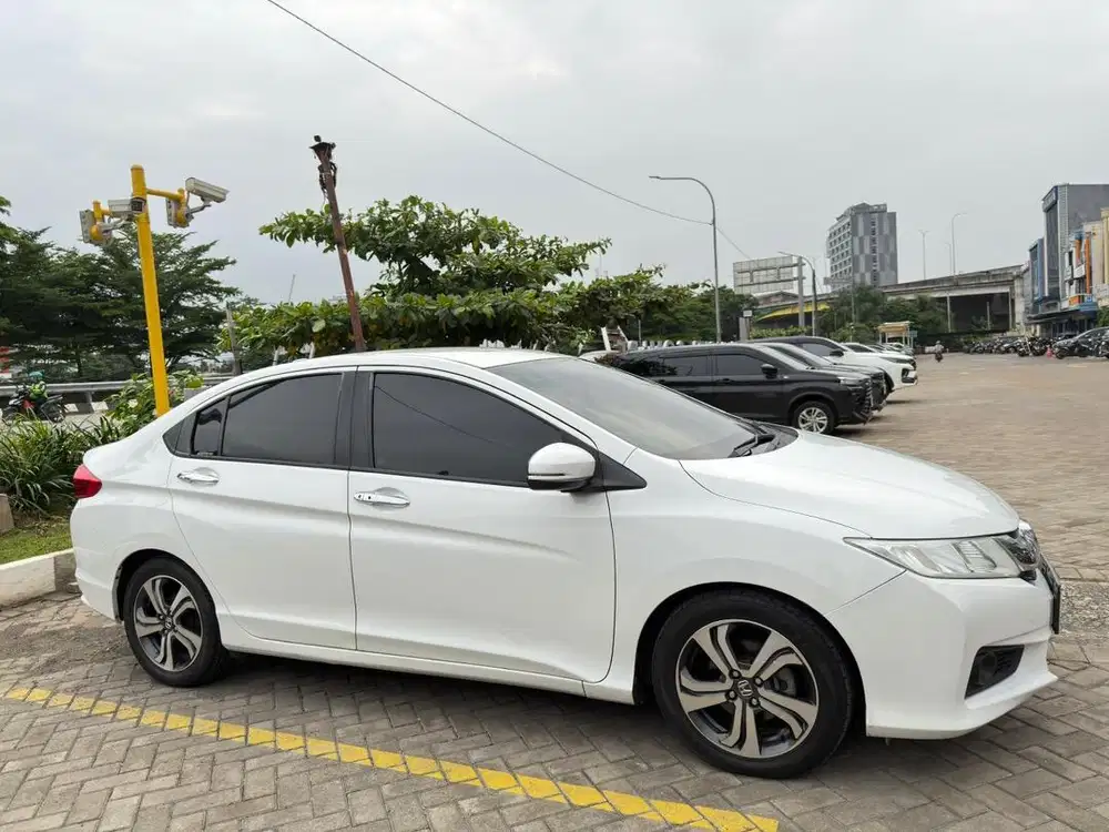 HONDA CITY DARI TANGAN PERTAMA