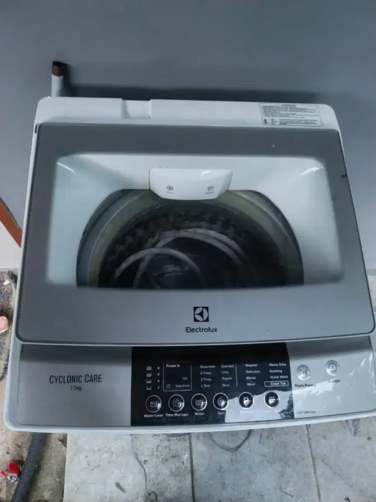 Mesin cuci Electrolux ewt7588h1wb