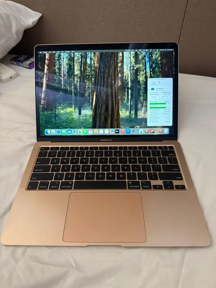 Macbook air 2020 core i3 8/256 istimewa