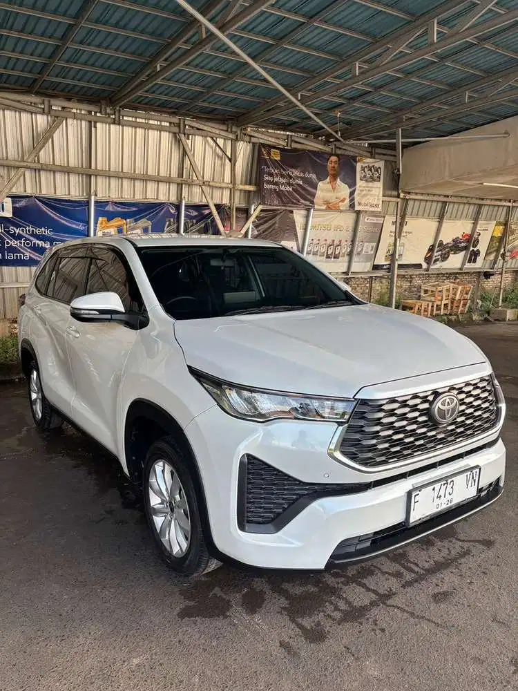 Toyota Kijang Innova 2023 Bensin