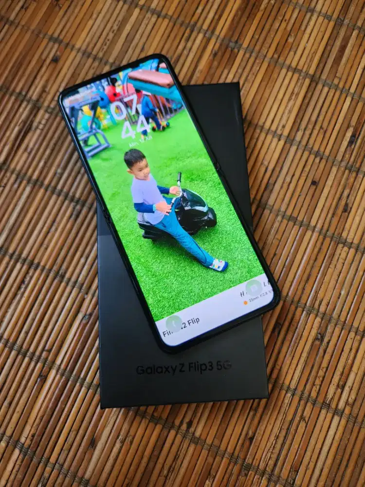 Samsung Z Flip 3 8/128Gb 5G Resmi SEIN indonesia