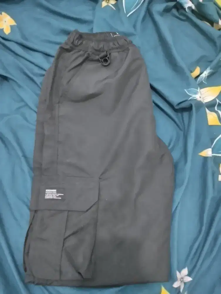 celana cargo screamous